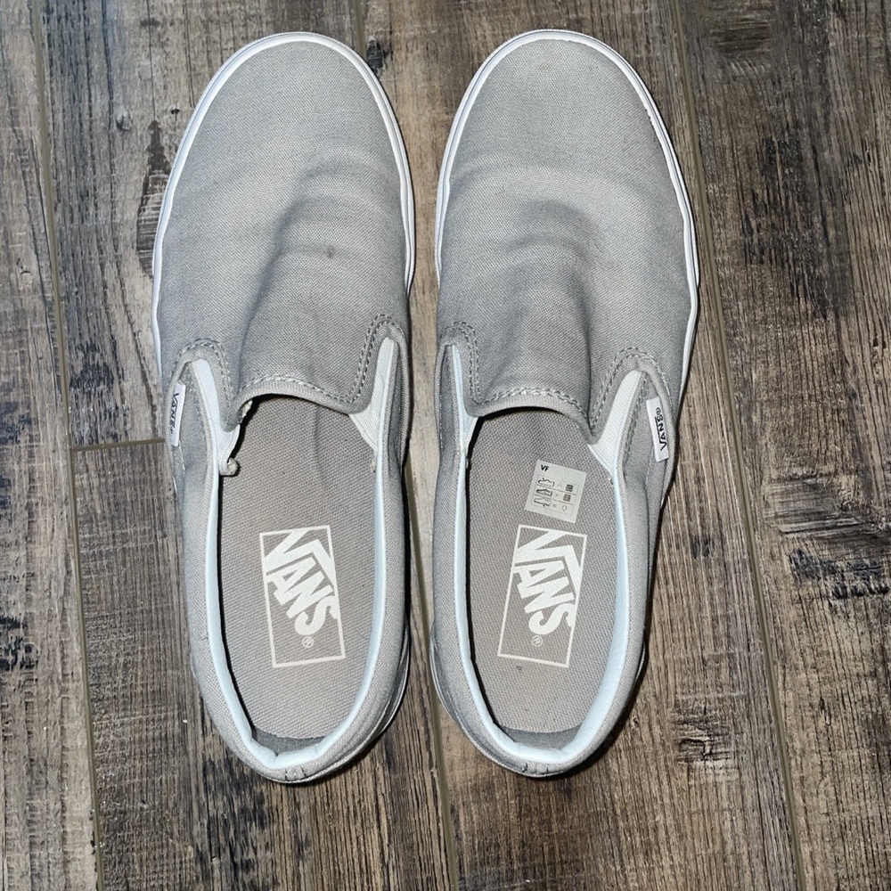 grey vans